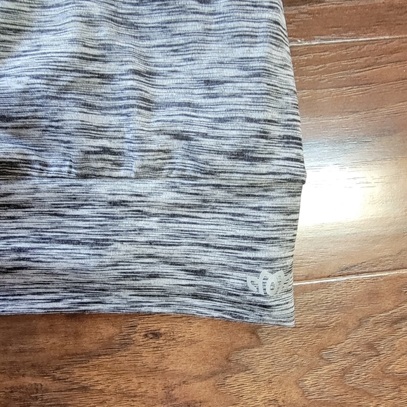 Maurices in Motion Athletic Workout Strappy Tank Top Size Small - Picture 7 of 9